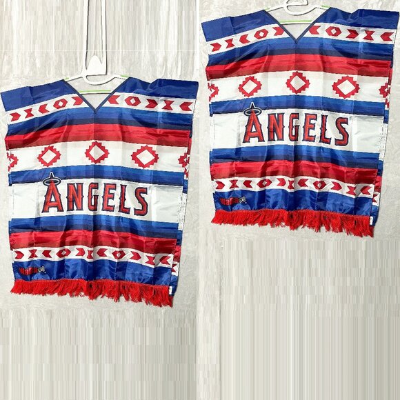 (2) ANAHEIM ANGELS * 2018 ** BASEBALL STADIUM PANCHOS UNISEX ONE SIZE PANCHO SET - Picture 1 of 2